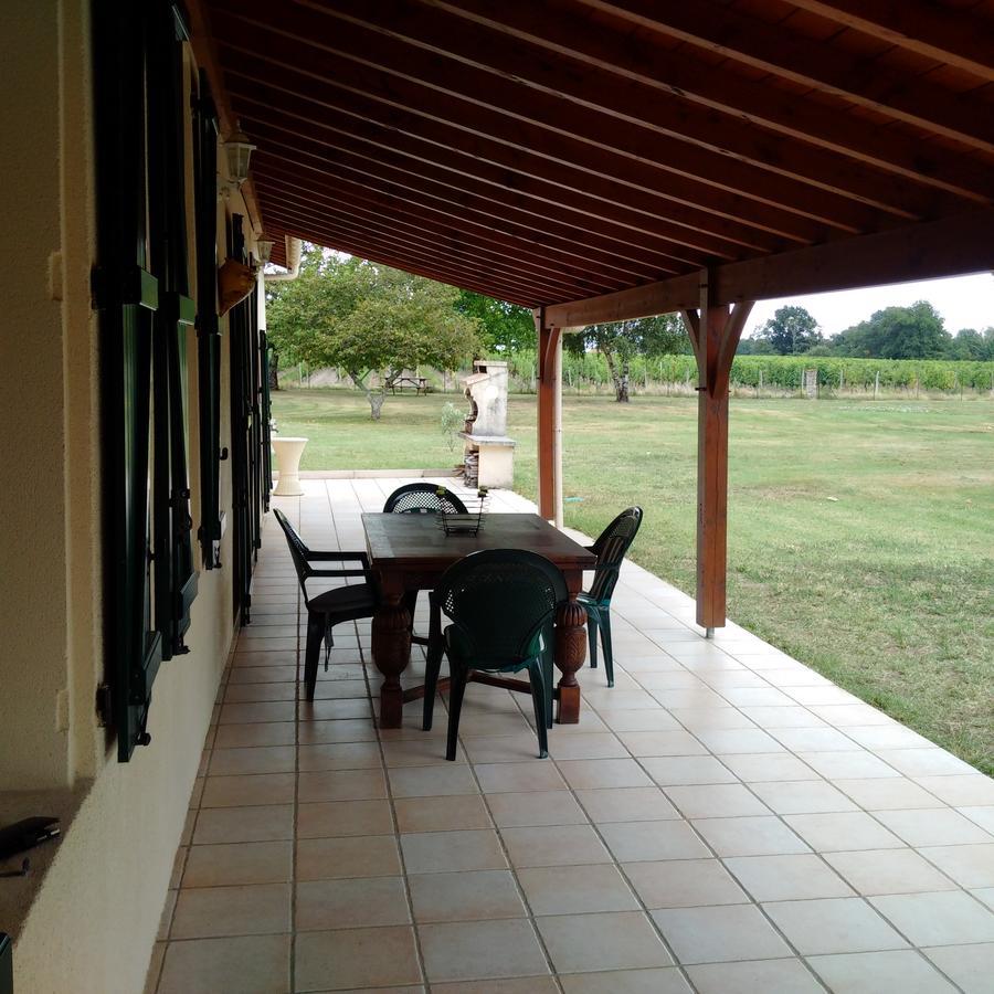 Bed and Breakfast La Mancine Laulan Jau-Dignac-et-Loirac Zewnętrze zdjęcie