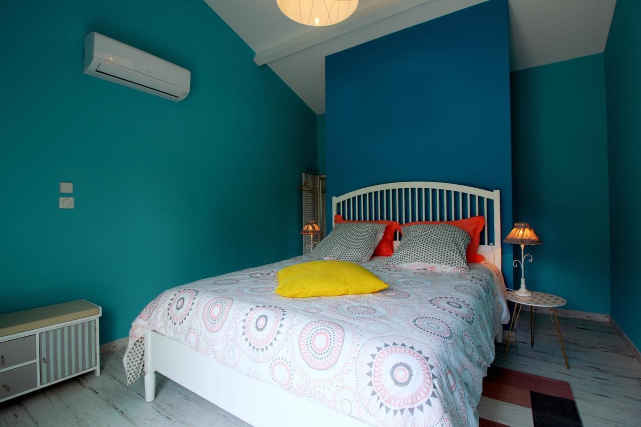 Bed and Breakfast La Mancine Laulan Jau-Dignac-et-Loirac Zewnętrze zdjęcie
