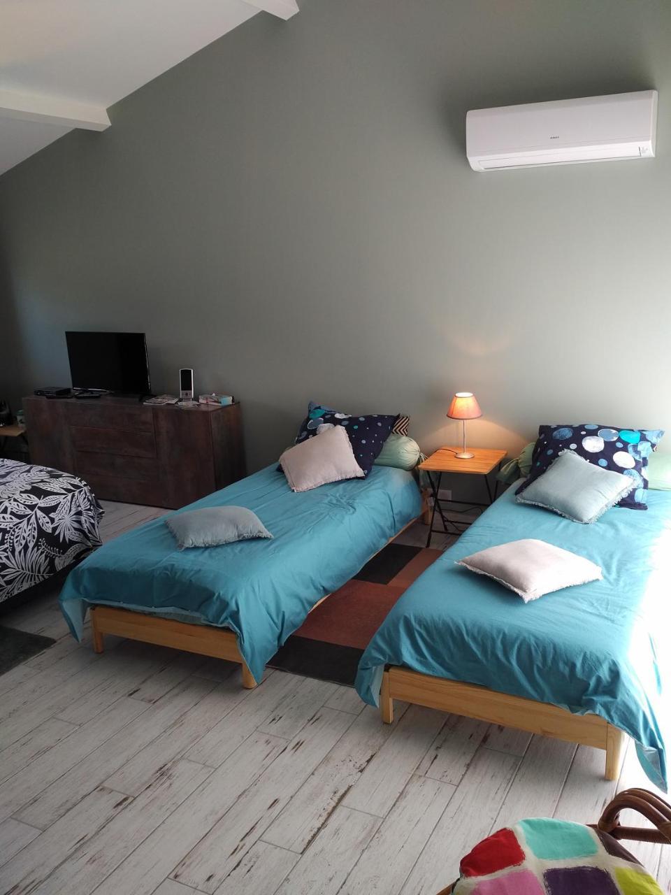 Bed and Breakfast La Mancine Laulan Jau-Dignac-et-Loirac Zewnętrze zdjęcie